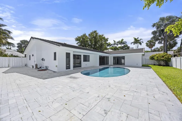 $1,589,000 | 4121 Northeast 31st Avenue, Lighthouse Point, FL 33064