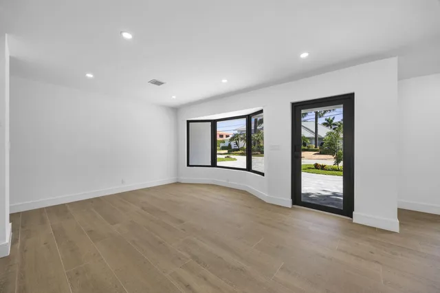 $1,589,000 | 4121 Northeast 31st Avenue, Lighthouse Point, FL 33064