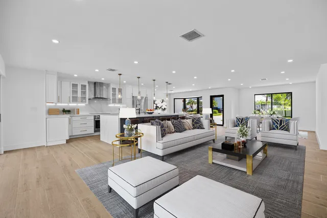 $1,589,000 | 4121 Northeast 31st Avenue, Lighthouse Point, FL 33064