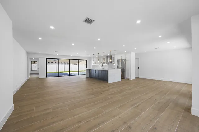 $1,589,000 | 4121 Northeast 31st Avenue, Lighthouse Point, FL 33064