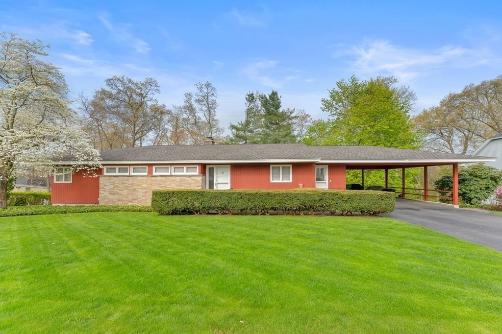 41 Westview Road Lowell, MA 01851 - Photo 1 of 22 Gallery Image 1
