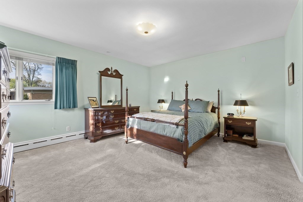 41 Westview Road Lowell, MA 01851 - Photo 13 of 22 Gallery Image 13