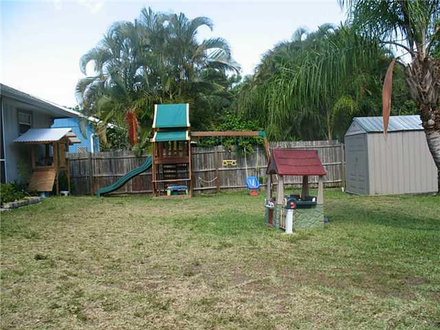 3737 Southeast Lower Street Stuart, FL 34997 - Photo 19 of 21 Gallery Image 19