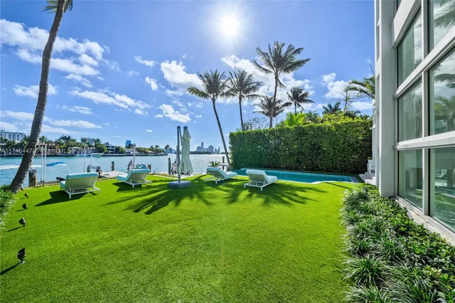 $100,000 | 227 East Dilido Drive, Miami Beach, FL 33139