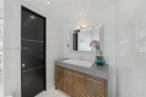 $100,000 | 227 East Dilido Drive, Miami Beach, FL 33139