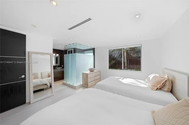 $100,000 | 227 East Dilido Drive, Miami Beach, FL 33139