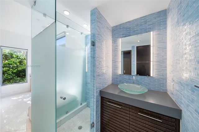 $100,000 | 227 East Dilido Drive, Miami Beach, FL 33139