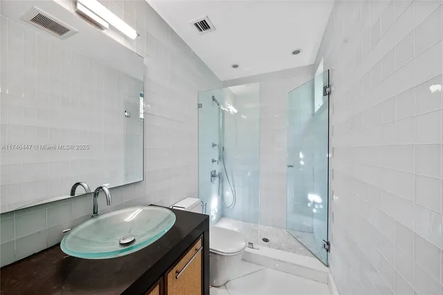 $100,000 | 227 East Dilido Drive, Miami Beach, FL 33139