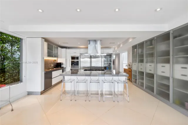 $100,000 | 227 East Dilido Drive, Miami Beach, FL 33139