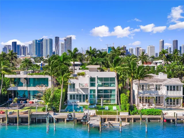 $100,000 | 227 East Dilido Drive, Miami Beach, FL 33139