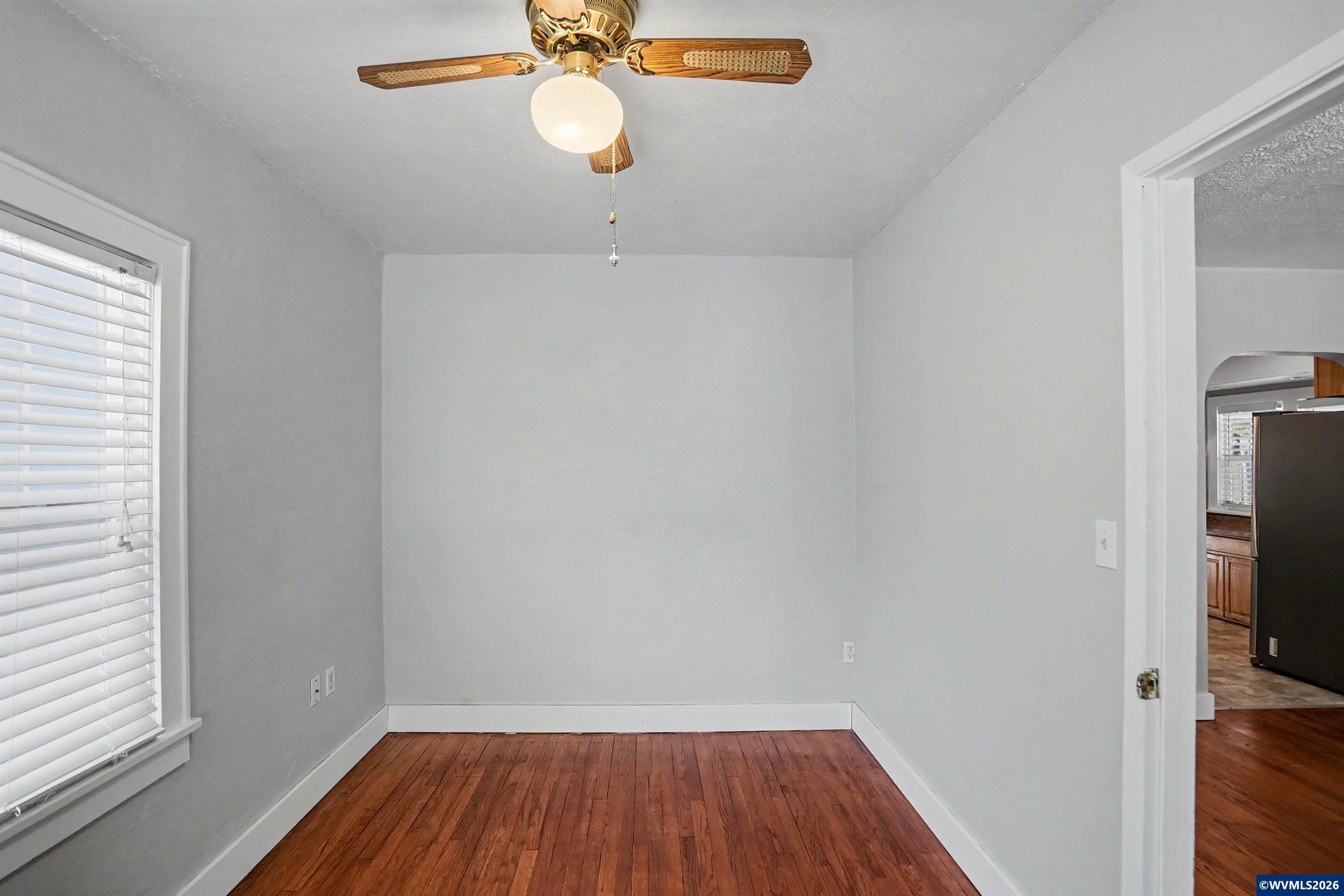 2155 Mill Street Southeast Salem, OR 97301 - Photo 13 of 29