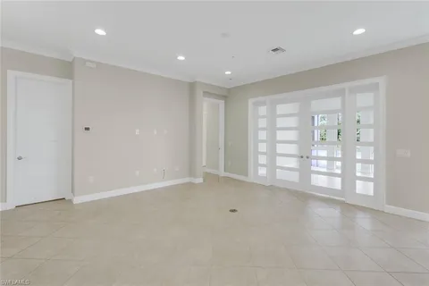 $750,000 | 6573 Dominica Drive, Unit 5 101, Naples, FL 34113