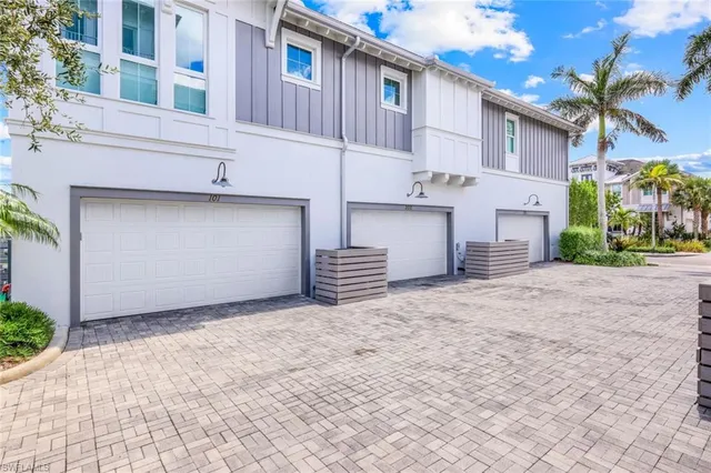 $750,000 | 6573 Dominica Drive, Unit 5 101, Naples, FL 34113