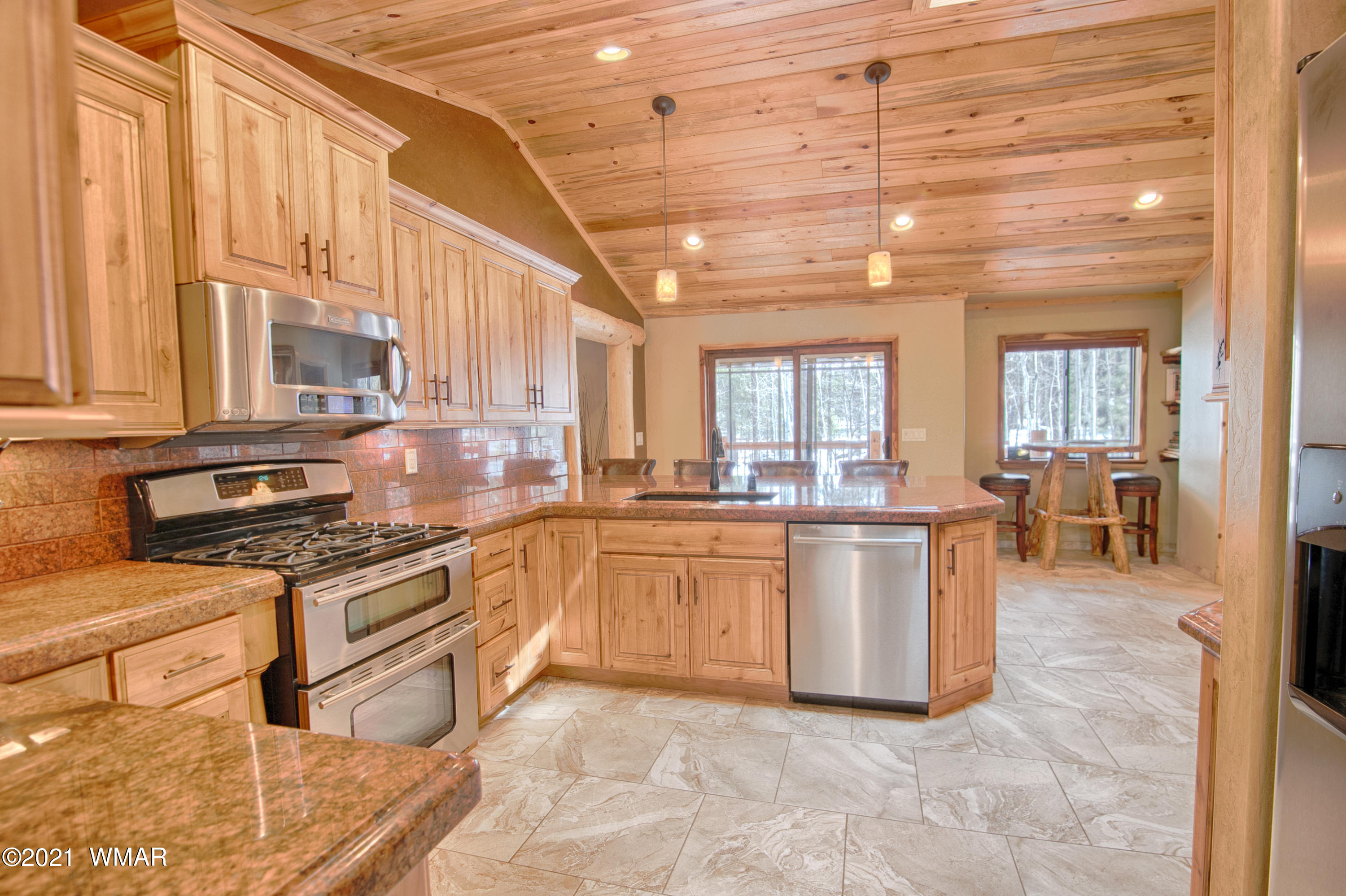 2768 Aspen Road Pinetop, AZ 85935 - Photo 10 of 46 Gallery Image 10