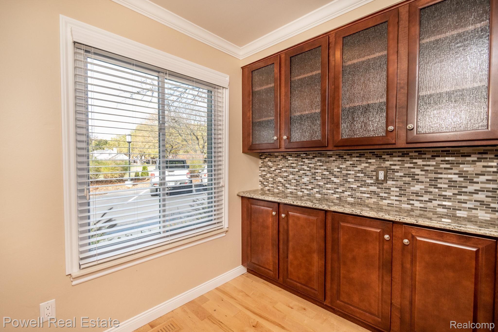 1823 Southfield Road Birmingham, MI 48009 - Photo 11 of 42 DSC_6507.jpg