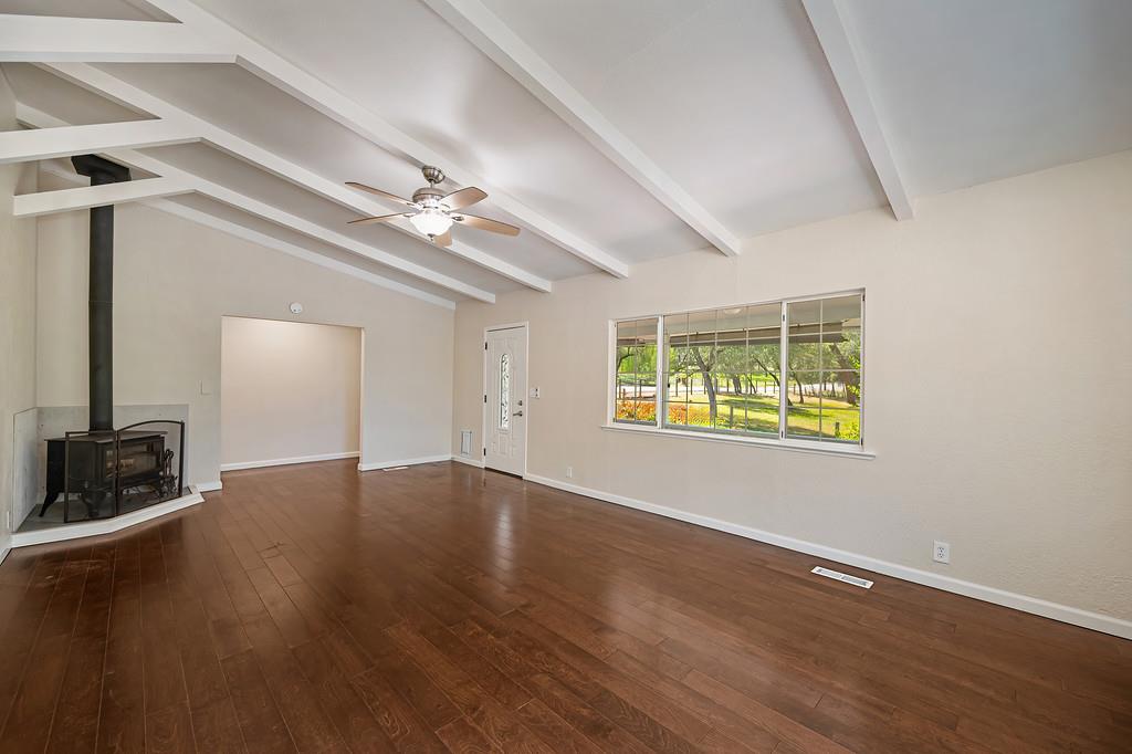 11375 Dry Creek Road Auburn, CA 95602 - Photo 14 of 33