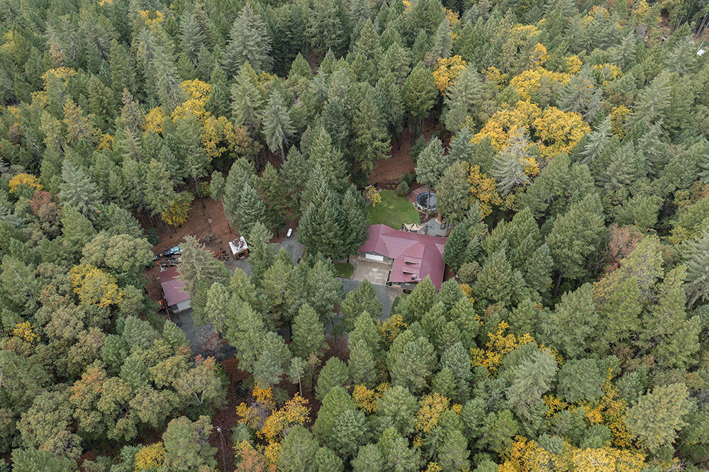 1126 Marcy Loop Road Grants Pass, OR 97527 - Photo 36 of 40 36
