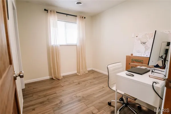 $274,900 | 12394 State Rte V, Rolla, MO 65401