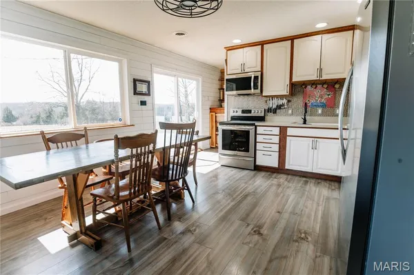 $274,900 | 12394 State Rte V, Rolla, MO 65401