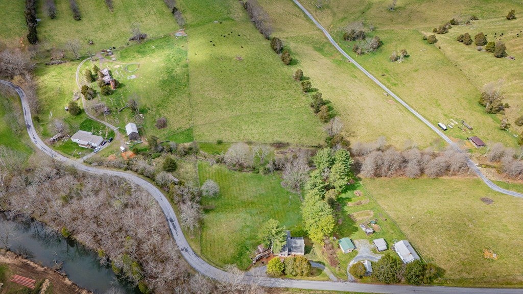 16140 South Fork River Road Glade Spring, VA 24340 - Photo 22 of 27 Gallery Image 22