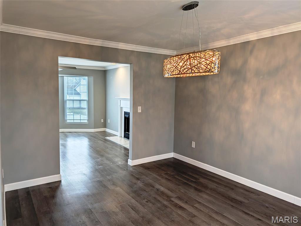 901 Silverlink Drive O'Fallon, IL 62269 - Photo 2 of 29