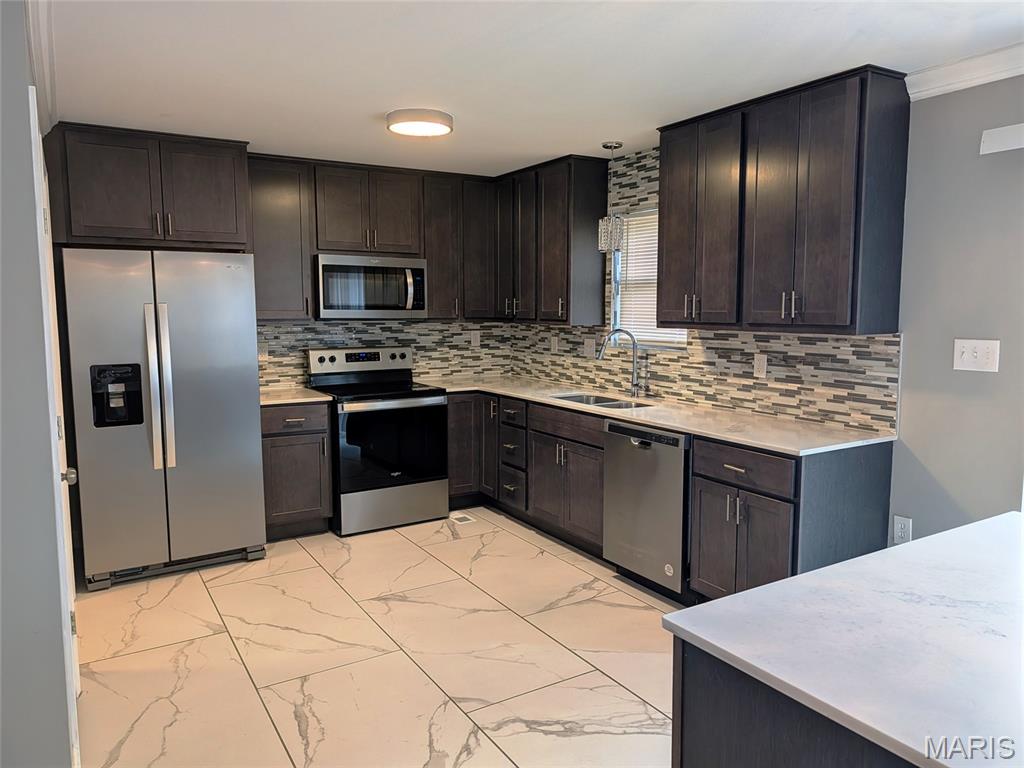 901 Silverlink Drive O'Fallon, IL 62269 - Photo 6 of 29