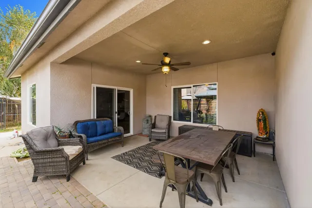 $485,000 | 2286 East Jefferson Avenue, Reedley, CA 93654