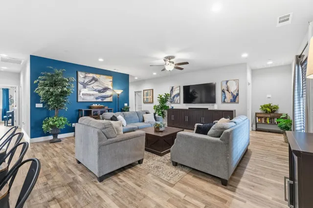 $485,000 | 2286 East Jefferson Avenue, Reedley, CA 93654