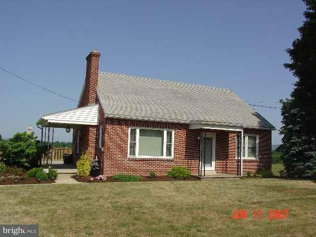 723 Laudermilch Road Hummelstown, PA 17036 - Photo 1 of 9 Gallery Image 1