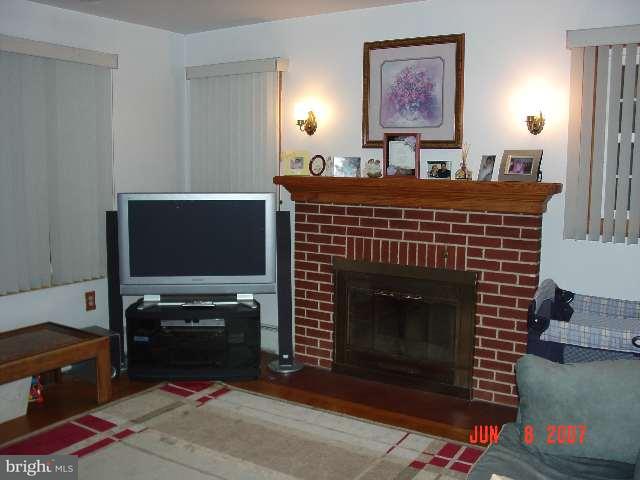 723 Laudermilch Road Hummelstown, PA 17036 - Photo 3 of 9 Gallery Image 3