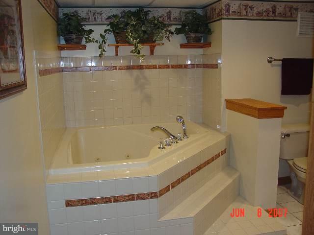 723 Laudermilch Road Hummelstown, PA 17036 - Photo 5 of 9 Gallery Image 5