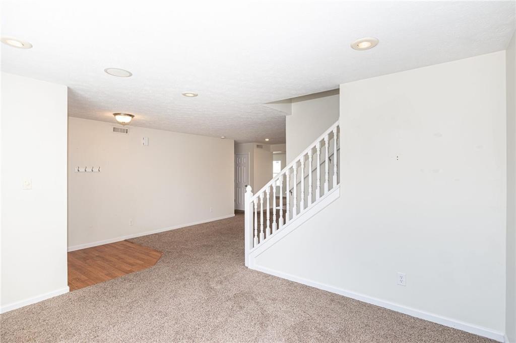2373 Hanover Road Brownsburg, IN 46112 - Photo 5 of 20
