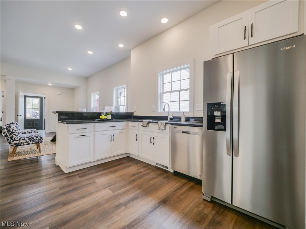4225 Wilmington Road Cleveland, OH 44121 - Photo 12 of 33 Gallery Image 12