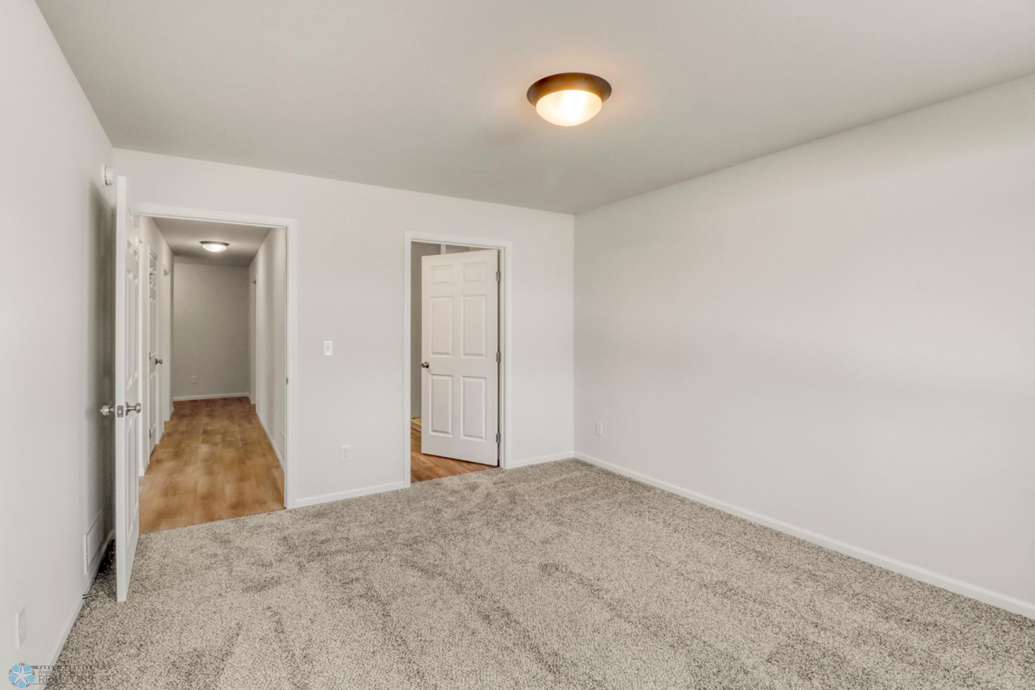 3515 18th Street South Moorhead, MN 56560 - Photo 21 of 48