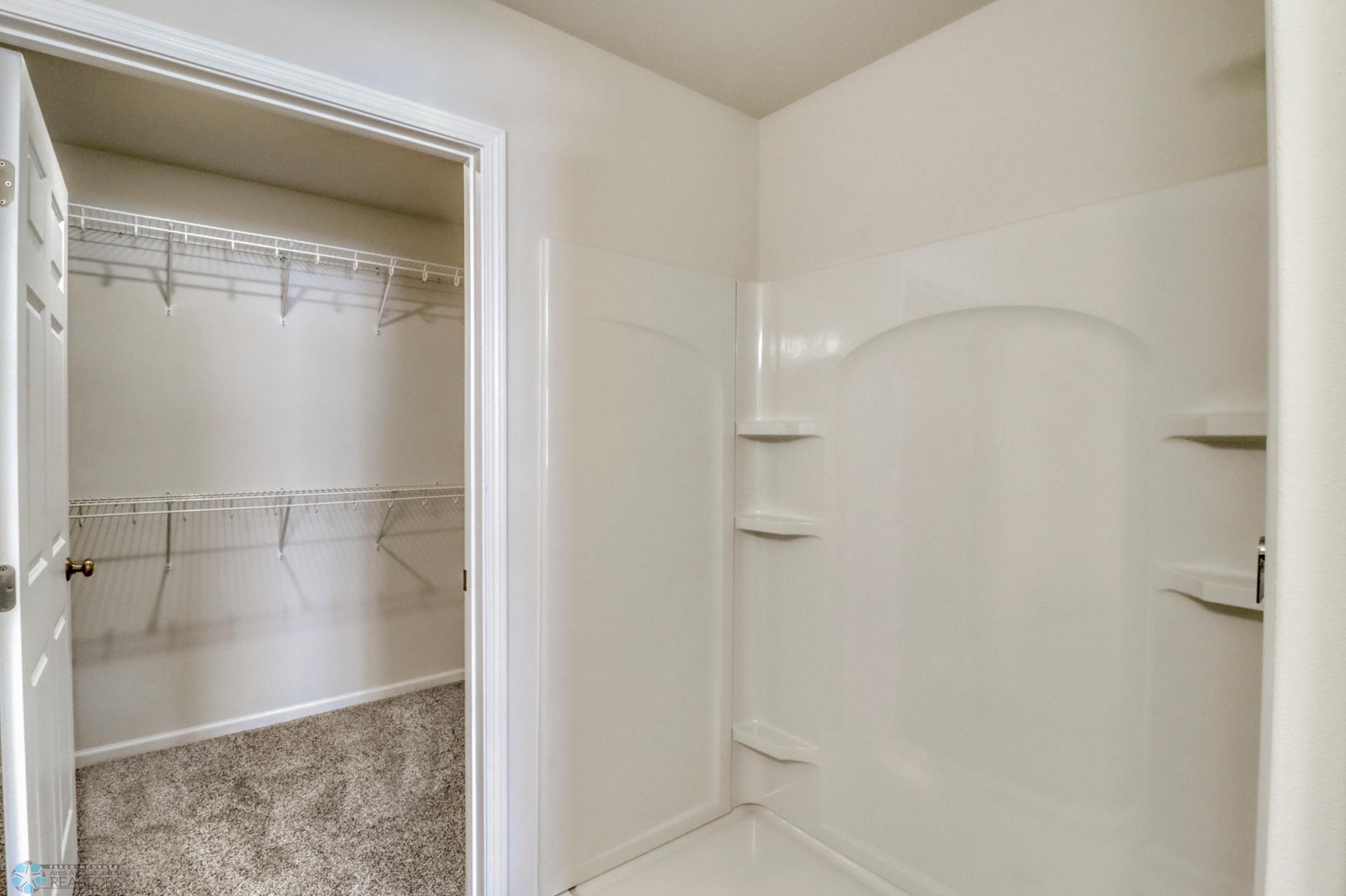 3515 18th Street South Moorhead, MN 56560 - Photo 22 of 48