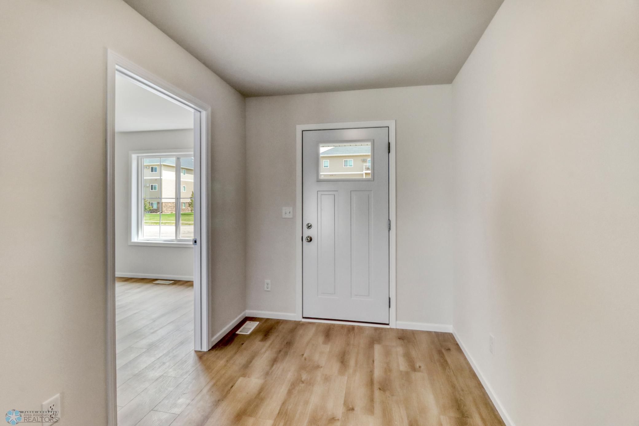 3515 18th Street South Moorhead, MN 56560 - Photo 3 of 48