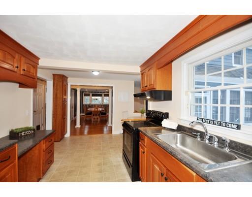 385 Concord Road Bedford, MA 01730 - Photo 5 of 22 Gallery Image 5