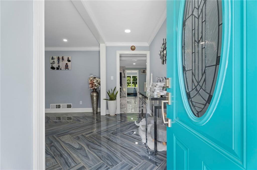 8890 Rum Ridge Jonesboro, GA 30236 - Photo 7 of 53 Gallery Image 7