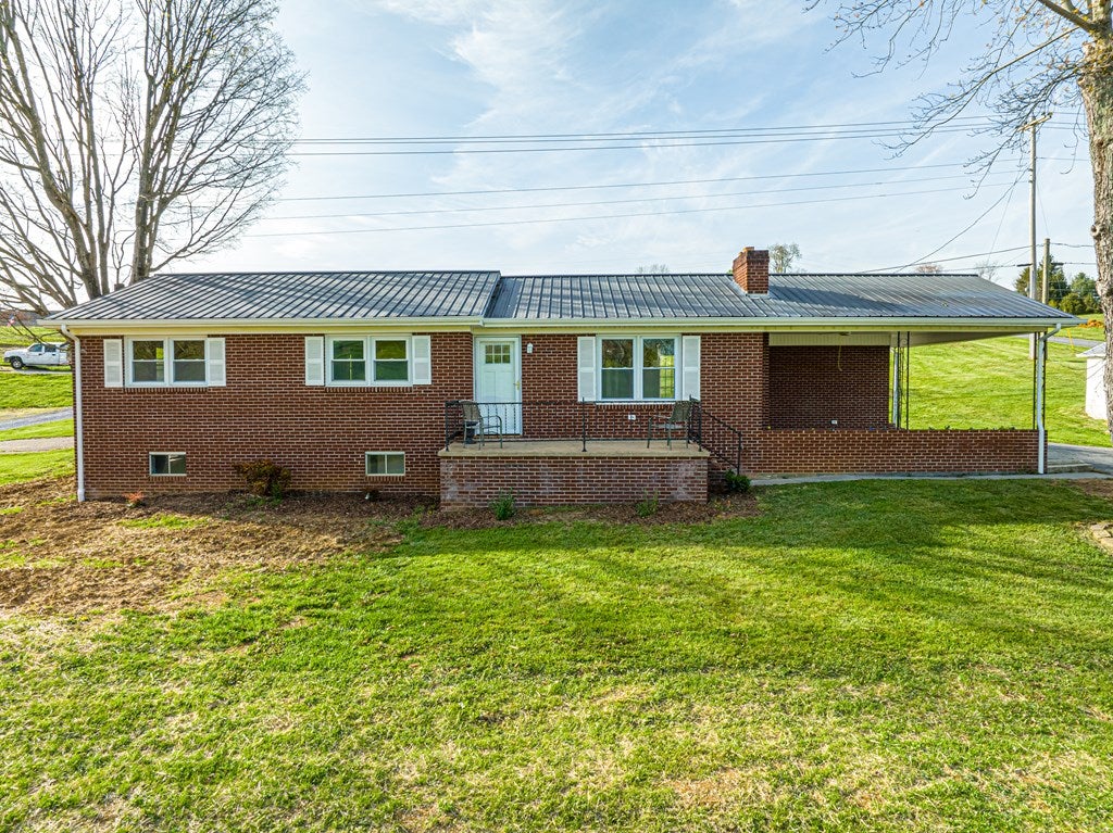 19169 Wyndale Road Abingdon, VA 24210 - Photo 5 of 68 Gallery Image 5