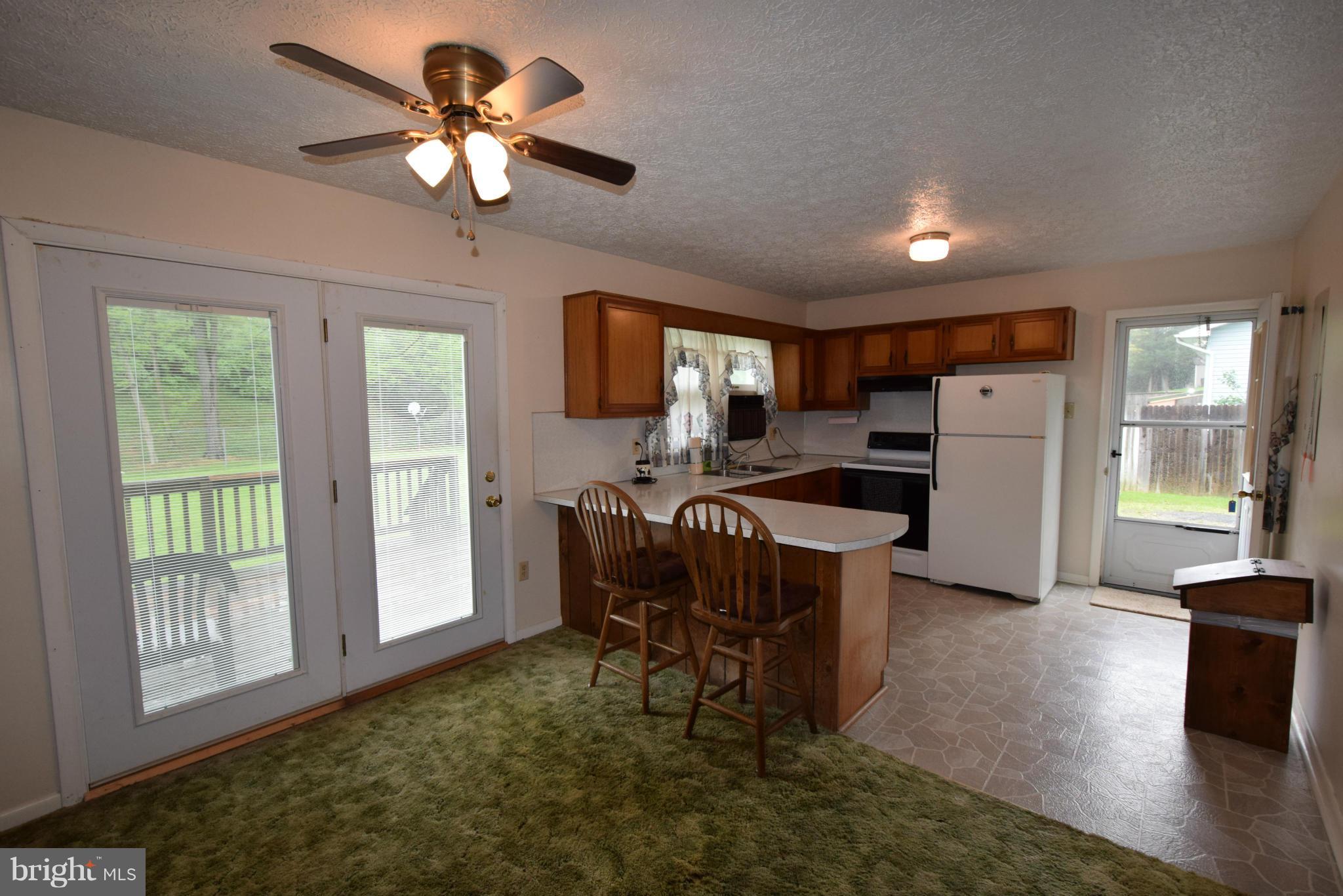 6693 Back Road Maurertown, VA 22644 - Photo 6 of 18 Dining Room