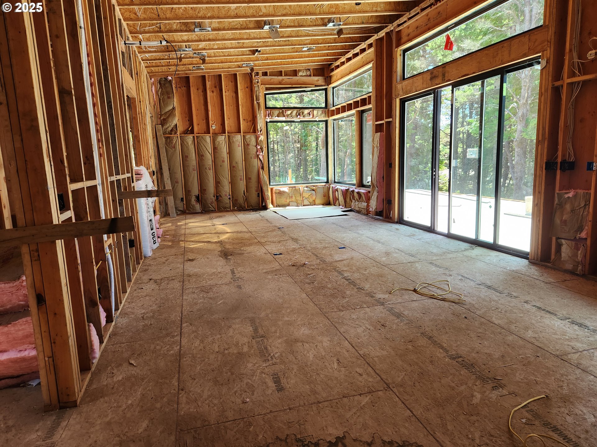 41930 Old Mill Road Port Orford, OR 97465 - Photo 11 of 32 Great Room