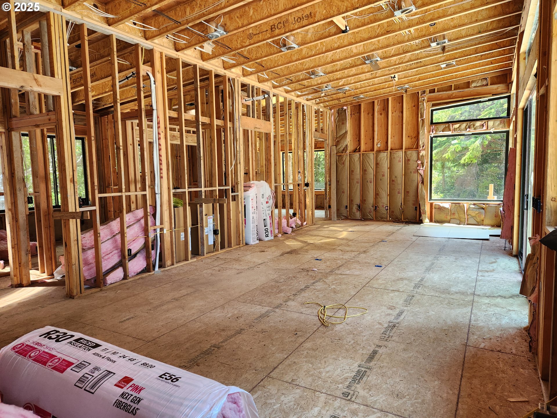 41930 Old Mill Road Port Orford, OR 97465 - Photo 15 of 32 Great Room