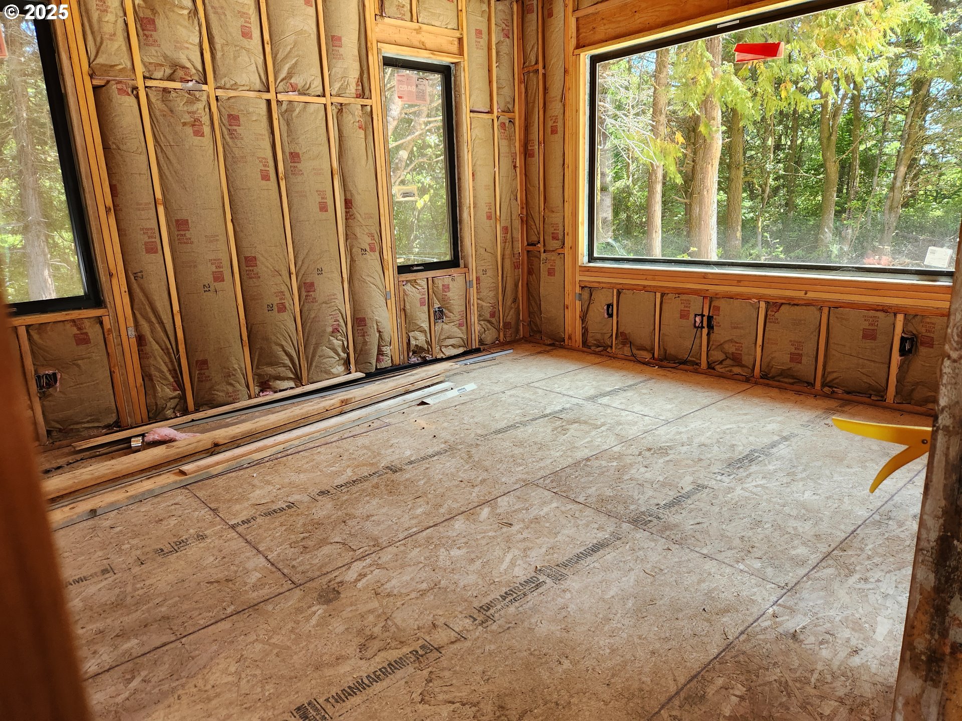 41930 Old Mill Road Port Orford, OR 97465 - Photo 17 of 32 Primary Bedroom