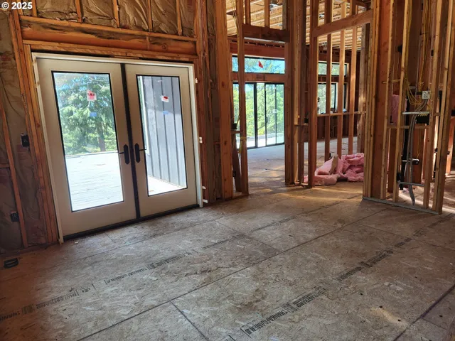 $565,000 | 41930 Old Mill Road, Port Orford, OR 97465