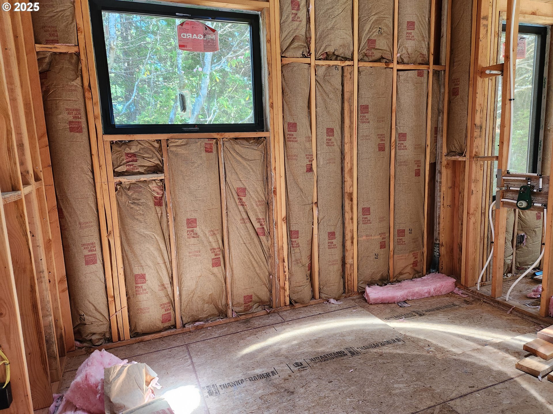 41930 Old Mill Road Port Orford, OR 97465 - Photo 22 of 32 Primary Bedroom