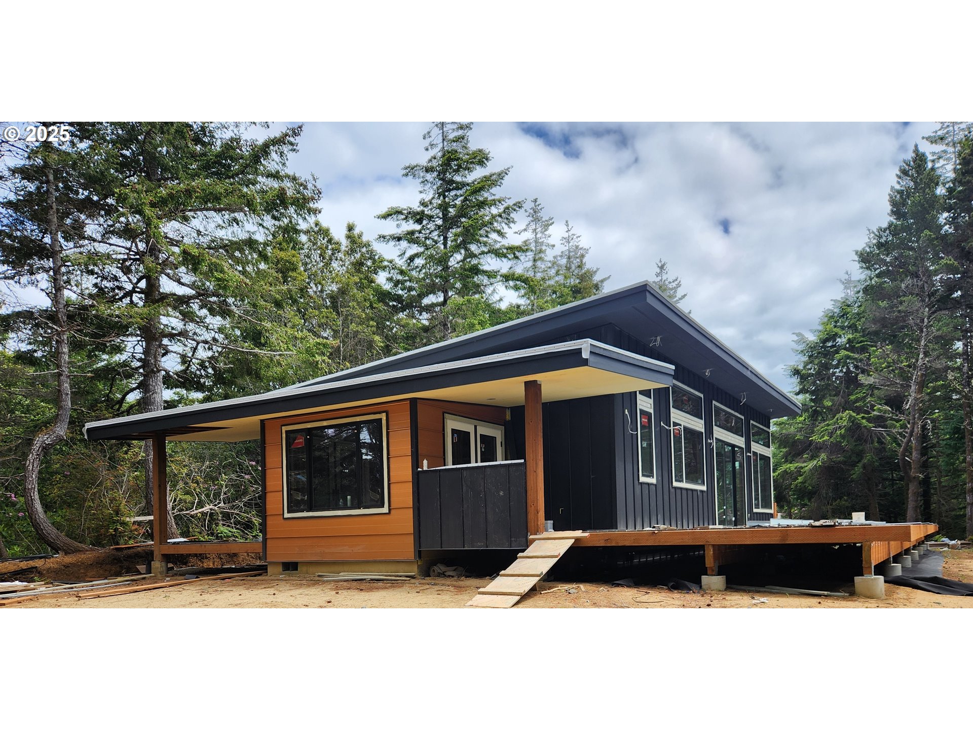 41930 Old Mill Road Port Orford, OR 97465 - Photo 3 of 32