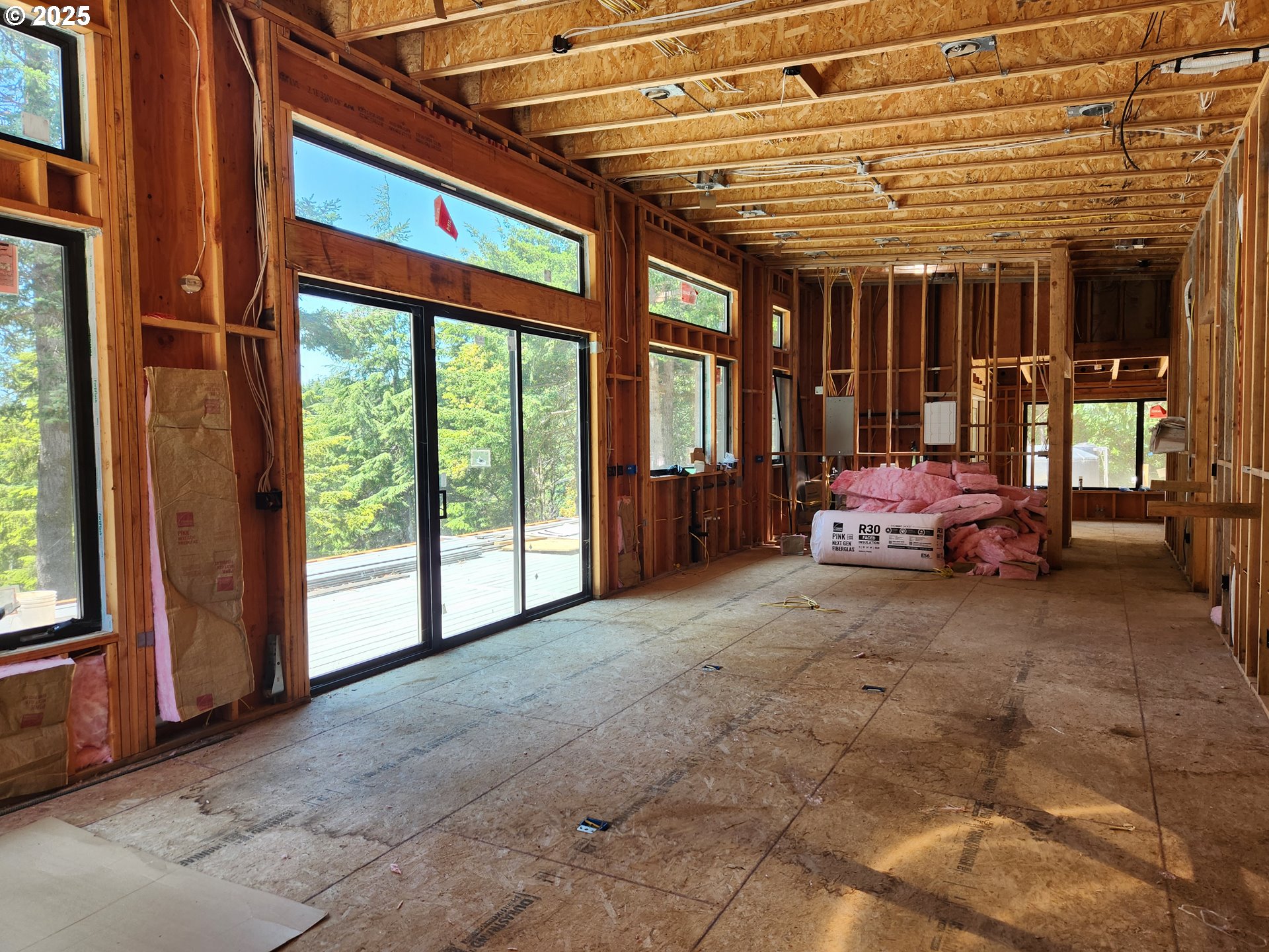 41930 Old Mill Road Port Orford, OR 97465 - Photo 8 of 32 Great Room