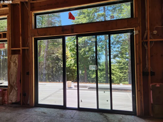 $565,000 | 41930 Old Mill Road, Port Orford, OR 97465