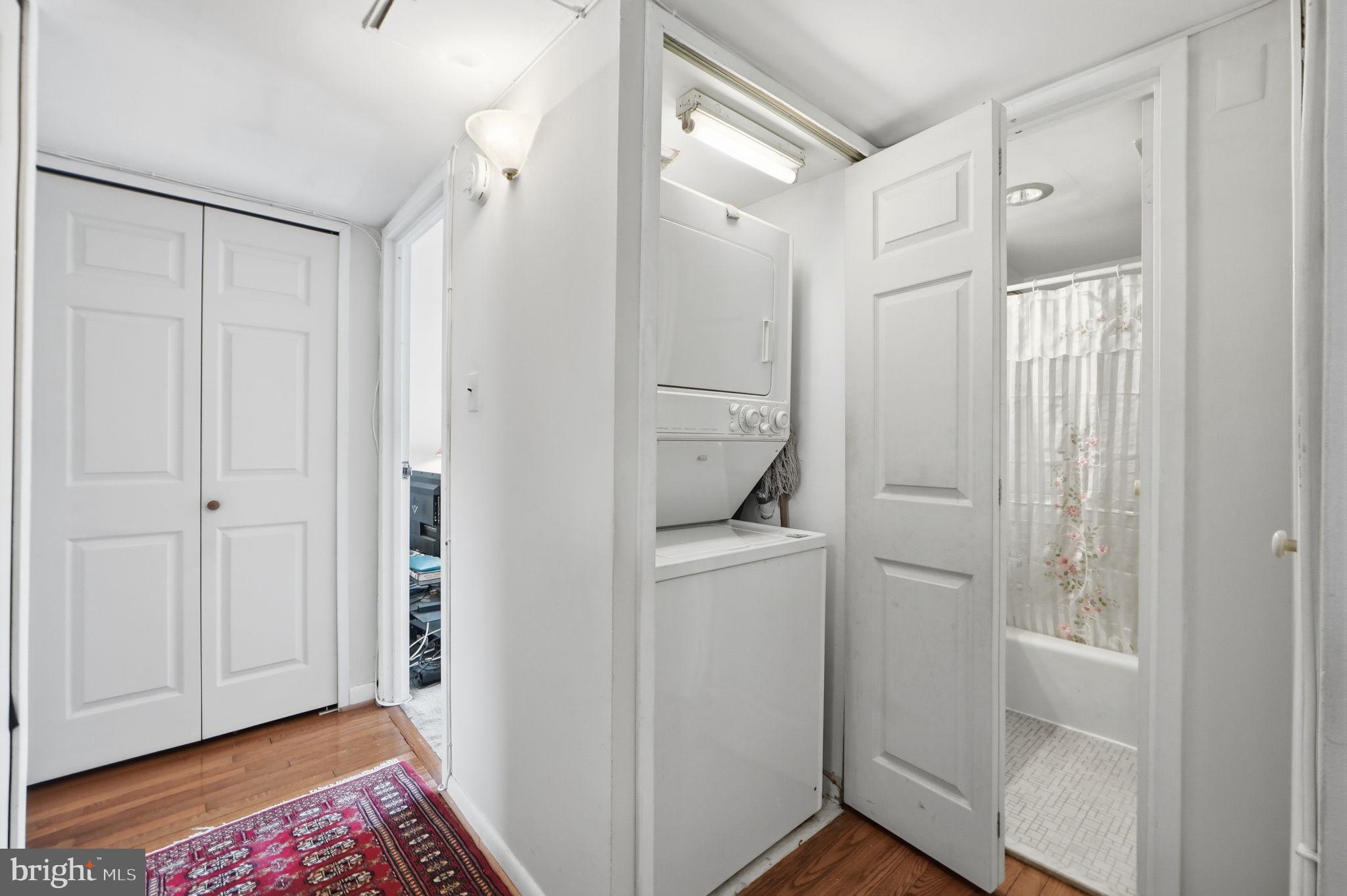 17805 Buehler Road, Unit 3 Olney, MD 20832 - Photo 25 of 30 a room that has a bed and a window in it