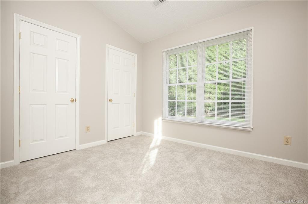7712 Trotter Road Charlotte, NC 28216 - Photo 13 of 17 Gallery Image 13